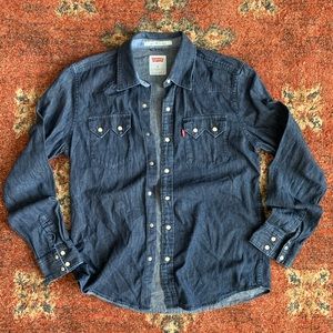 Levi’s modern fit denim western snap shirt
